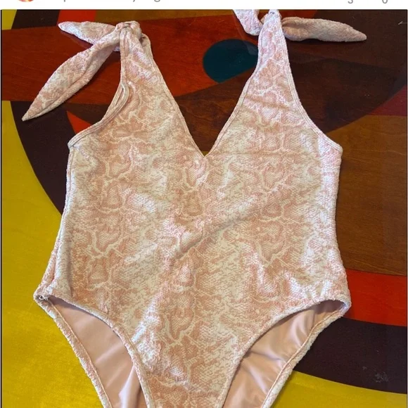 Tularosa Maryjane One Piece in Rosy Python SZ L - Picture 4 of 8
